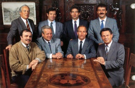 Conseil 1989-1992 - En haut: Hubert Wolff, José Jacquod, Hildebrand de Riedmatten, Pierre-François Schmid. En bas: Michel Fournier (chancelier), Marc-André Pfefferlé (vice-président), Jacques Allet (président), François Bolli.